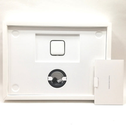 MacBook Air M4 / 15インチ / 2025 / 16GB / 512GB / ミッドナイト / ランク:A / MW1M3J/A / 【中古品管理番号:41569】