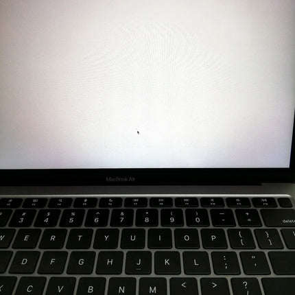 【販売強化プライス！】MacBook Air M1 / 13インチ / 2020 / 8GB / 1TB / スペースグレイ / ランク:C / MGN73J/A / A2337 【中古品管理番号:41575】
