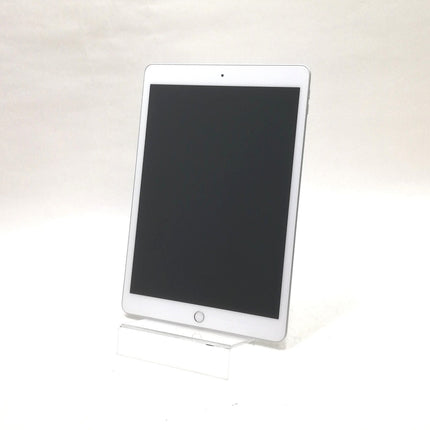 iPad 第8世代 Wi-Fi / 10.2インチ / 2020 / 32GB / シルバー / ランク:C / MYLA2J/A / A2270 【中古品管理番号:41592】