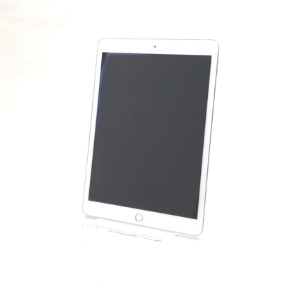 iPad 第8世代 Wi-Fi / 10.2インチ / 2020 / 32GB / シルバー / ランク:B / MYLA2J/A / A2270 【中古品管理番号:41603】