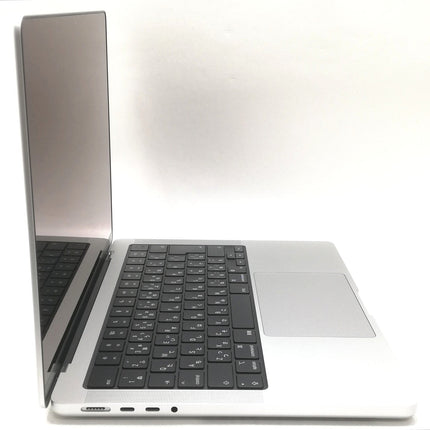 MacBook Pro M4 / 14インチ / 2024 / 16GB / 512GB / シルバー / ランク:C / MW2W3J/A / 【中古品管理番号:41608】