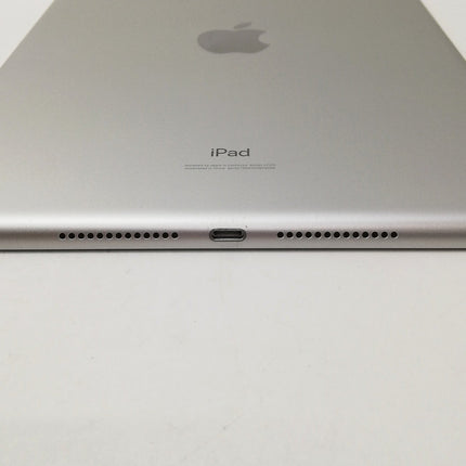 iPad 第8世代 Wi-Fi / 10.2インチ / 2020 / 32GB / シルバー / ランク:B / MYLA2J/A / A2270 【中古品管理番号:41621】