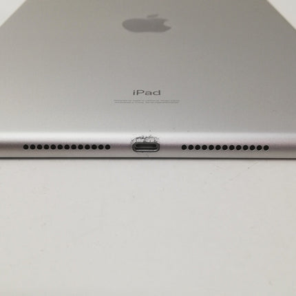 iPad 第8世代 Wi-Fi / 10.2インチ / 2020 / 32GB / シルバー / ランク:B / MYLA2J/A / A2270 【中古品管理番号:41623】