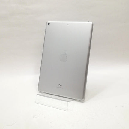 iPad 第8世代 Wi-Fi / 10.2インチ / 2020 / 32GB / シルバー / ランク:B / MYLA2J/A / A2270 【中古品管理番号:41636】