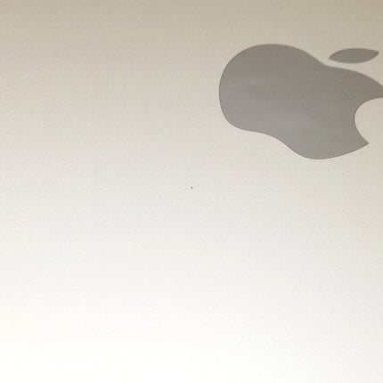【販売強化プライス！】MacBook Air M2 / 13インチ / 2022 / 16GB / 512GB / スターライト / ランク:C / MLY23J/A / A2681 【中古品管理番号:41642】