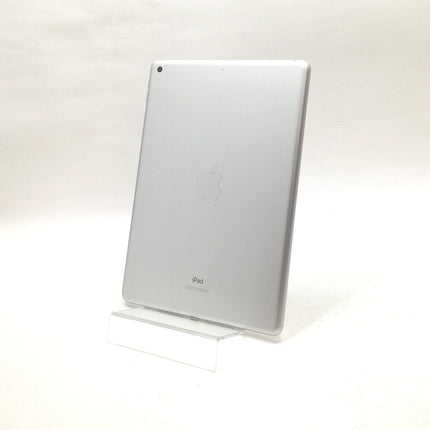 iPad (第8世代) // Wi-Fiモデル / 10.2インチ / 2020 / 32GB / シルバー / ランク:B / MYLA2J/A / A2270 【中古品管理番号:41655】