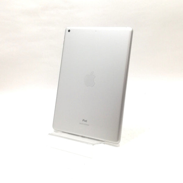 iPad (第8世代) // Wi-Fiモデル / 10.2インチ / 2020 / 32GB / シルバー / ランク:B / MYLA2J/A / A2270 【中古品管理番号:41665】