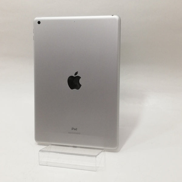 iPad / Wi-Fiモデル / 10.2インチ / 第8世代 / 2020 / 32GB / シルバー / ランク:B / MYLA2J/A / A2270 【中古品管理番号:41668】