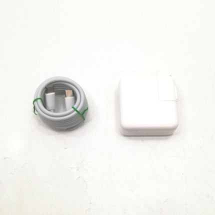 MacBook Air M1 / 13インチ / 2020 / 8GB / 256GB / スペースグレイ / ランク:B / MGN63J/A / A2337 【中古品管理番号:41700】
