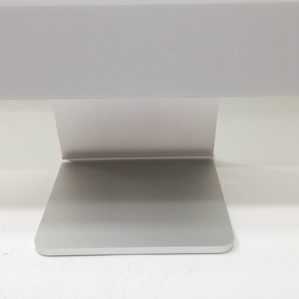 iMac M4 / 24インチ / 2024 / 16GB / 256GB / シルバー / ランク:A / MWUC3J/A / 【中古品管理番号:41751】