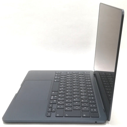 MacBook Air M2 / 13インチ / 2022 / 16GB / 1TB / ミッドナイト / ランク:B / MLY43J/A / A2681 【中古品管理番号:41774】