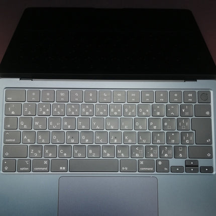 MacBook Air M2 / 13インチ / 2022(2024) / 16GB / 256GB / ミッドナイト / ランク:B / MC7X4J/A / 【中古品管理番号:41784】