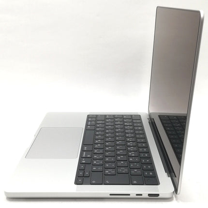MacBook Pro M5 Pro / 14インチ / 2026 / 24GB / 1TB / シルバー / ランク:A / MGDN4J/A / A3426 【中古品管理番号:41798】