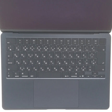 MacBook Air M4 / 13インチ / 2025 / 16GB / 256GB / ミッドナイト / ランク:A / MW123J/A / A3240 【中古品管理番号:41799】