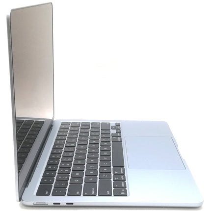 MacBook Air M4 / 13インチ / 2025 / 16GB / 256GB / スカイブルー / ランク:C / MC6T4J/A / 【中古品管理番号:41807】