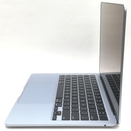 MacBook Air M4 / 13インチ / 2025 / 16GB / 256GB / スカイブルー / ランク:C / MC6T4J/A / 【中古品管理番号:41807】