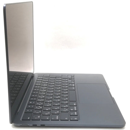 MacBook Air M4 / 13インチ / 2025 / 16GB / 512GB / ミッドナイト / ランク:B / MW133J/A / 【中古品管理番号:41808】