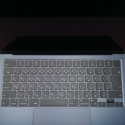 MacBook Air M2 / 13インチ / 2022 / 8GB / 256GB / ミッドナイト / ランク:B / MLY33J/A / A2681 【中古品管理番号:41815】