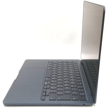 MacBook Air M2 / 13インチ / 2022(2024) / 16GB / 256GB / ミッドナイト / ランク:B / MC7X4J/A / 【中古品管理番号:41824】