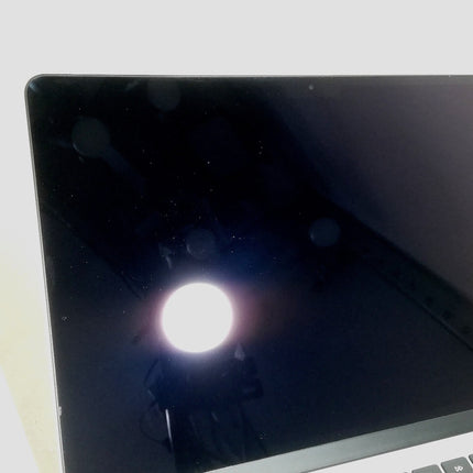 MacBook Air M4 / 13インチ / 2025 / 16GB / 512GB / シルバー / ランク:C / MW0X3J/A / 【中古品管理番号:41833】