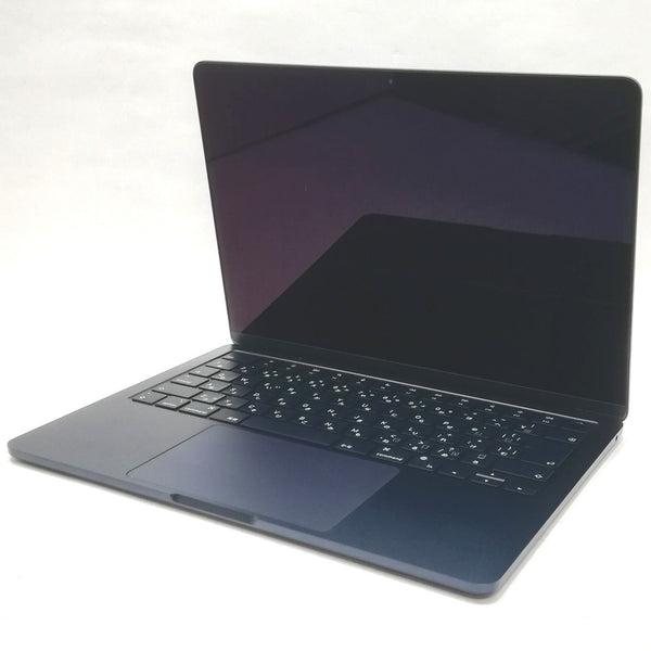 MacBook Air M3 / 13インチ / 2024 / 16GB / 256GB / ミッドナイト / ランク:B / MC8K4J/A / 【中古品管理番号:41835】