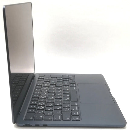 MacBook Air M4 / 13インチ / 2025 / 16GB / 256GB / ミッドナイト / ランク:A / MW123J/A / 【中古品管理番号:41838】