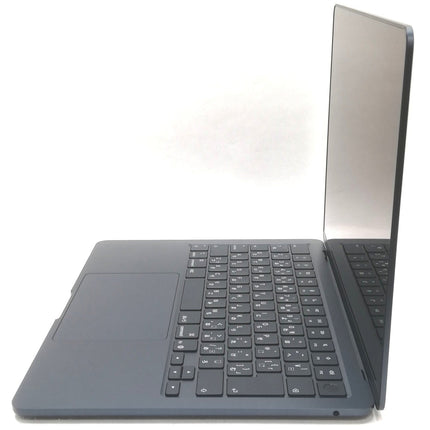 MacBook Air M4 / 13インチ / 2025 / 16GB / 256GB / ミッドナイト / ランク:A / MW123J/A / 【中古品管理番号:41838】