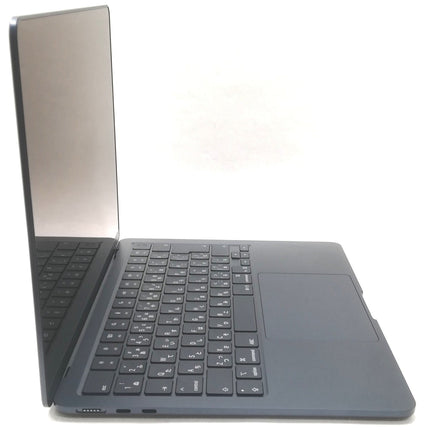 MacBook Air M4 / 13インチ / 2025 / 16GB / 256GB / ミッドナイト / ランク:A / MW123J/A / A3240 【中古品管理番号:41839】