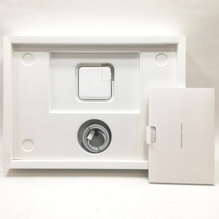 MacBook Pro M3 / 14インチ / 2023 / 8GB / 512GB / スペースグレイ / ランク:B / MTL73J/A / 【中古品管理番号:41842】