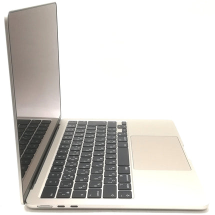 MacBook Air M2 / 13インチ / 2022 / 8GB / 256GB / スターライト / ランク:A / MLY13J/A / A2681 【中古品管理番号:41861】