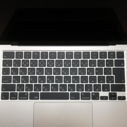MacBook Air M2 / 13インチ / 2022 / 16GB / 256GB / スターライト / ランク:A / MC7W4J/A / A2681 【中古品管理番号:41878】