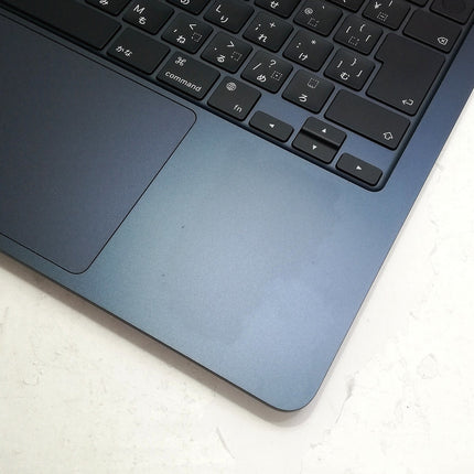 MacBook Air M2 / 13インチ / 2022 / 8GB / 256GB / ミッドナイト / ランク:C / MLY33J/A / A2681 【中古品管理番号:41879】