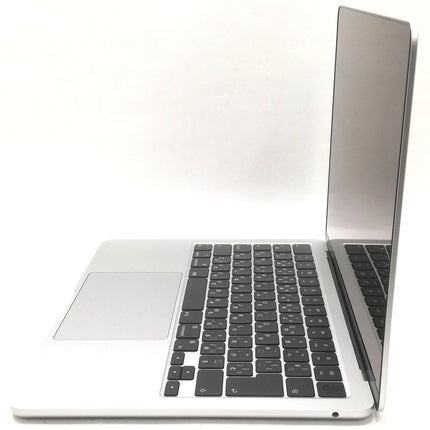 MacBook Air M2 / 13インチ / 2022 / 16GB / 512GB / シルバー / ランク:B / MLXY3J/A / A2681 【中古品管理番号:41890】