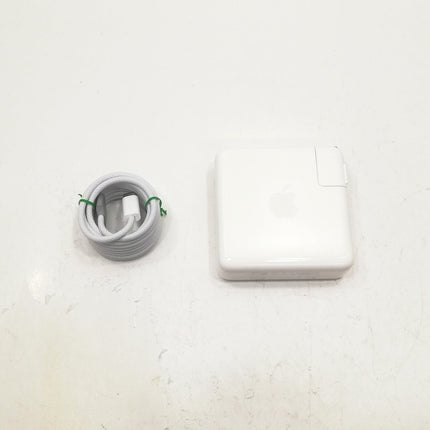 MacBook Pro M1 Pro / 14インチ / 2021 / 32GB / 1TB / スペースグレイ / ランク:C / MKGQ3J/A / 【中古品管理番号:41892】