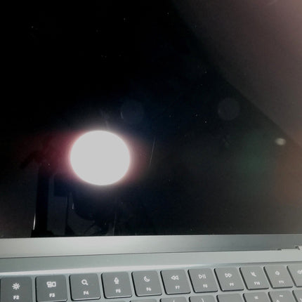 MacBook Air M4 / 13インチ / 2025 / 16GB / 256GB / ミッドナイト / ランク:B / MW123J/A / A3240 【中古品管理番号:41899】