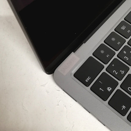 MacBook Air M2 / 13インチ / 2022 / 24GB / 512GB / スペースグレイ / ランク:B / MLXX3J/A / A2681 【中古品管理番号:41909】