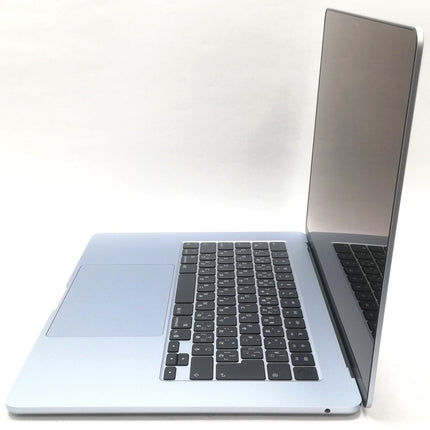 MacBook Air M4 / 15インチ / 2025 / 16GB / 512GB / スカイブルー / ランク:B / MC7C4J/A / A3241 【中古品管理番号:41919】