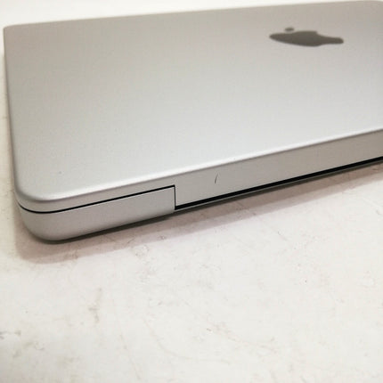 MacBook Pro M1 Pro / 14インチ / 2021 / 16GB / 512GB / スペースグレイ / ランク:C / MKGP3J/A / 【中古品管理番号:41923】