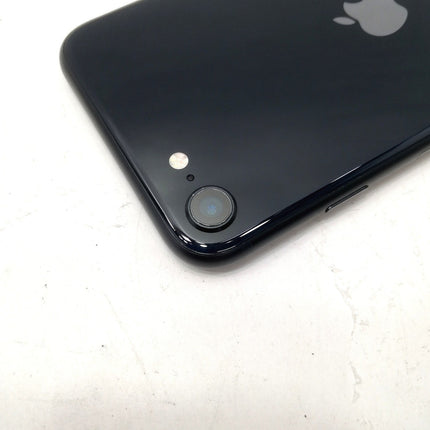 【ピックアップセール！】iPhone SE 第3世代 / 2022 / 64GB / ミッドナイト / au版SIMフリー / ランク:C / MMYC3J/A / A2782 【中古品管理番号:41941】