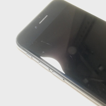 【ピックアップセール！】iPhone SE 第3世代 / 2022 / 64GB / ミッドナイト / au版SIMフリー / ランク:C / MMYC3J/A / A2782 【中古品管理番号:41975】