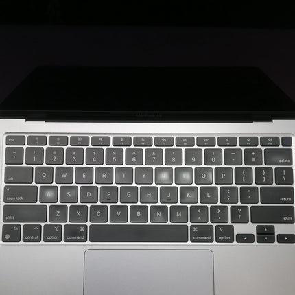 【販売強化プライス！】MacBook Air M1 / 13インチ / 2020 / 8GB / 512GB / スペースグレイ / ランク:C / MGN73J/A / A2337 【中古品管理番号:41982】