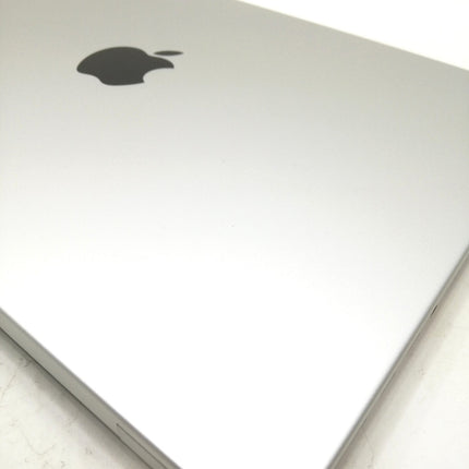 MacBook Pro M3 Pro / 14インチ / Nov 2023 / 36GB / 1TB / シルバー / ランク:B / MRX63J/A / 【中古品管理番号:42000】