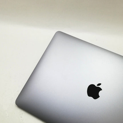 MacBook Air M1 / 13インチ / 2020 / 8GB / 256GB / スペースグレイ / ランク:B / MGN63J/A / A2337 【中古品管理番号:42002】