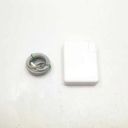 MacBook Pro M1 Max / 16インチ / 2021 / 64GB / 1TB / スペースグレイ / ランク:B / MK1A3J/A / 【中古品管理番号:42026】