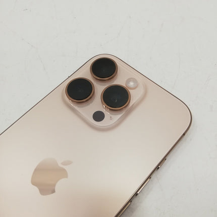 iPhone 16 Pro / 2024 / 256GB / デザートチタニウム / 国内版SIMフリー / ランク:A / MYN23J/A / A3292 【中古品管理番号:42027】