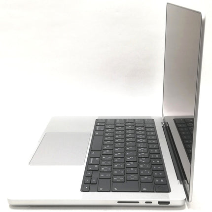 MacBook Pro M3 Pro / 14インチ / Nov 2023 / 36GB / 1TB / シルバー / ランク:B / MRX63J/A / 【中古品管理番号:42029】