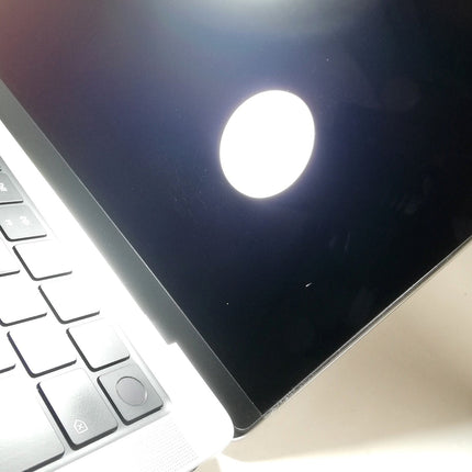 MacBook Pro M3 Pro / 14インチ / Nov 2023 / 36GB / 1TB / シルバー / ランク:C / MRX63J/A / 【中古品管理番号:42033】
