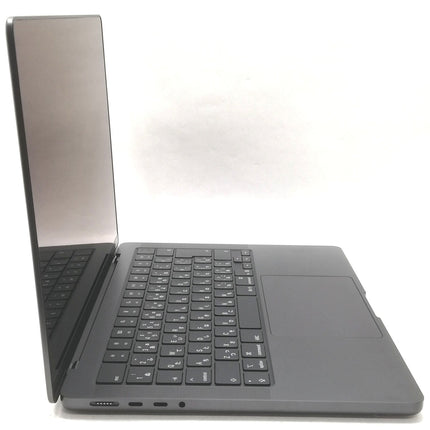 MacBook Pro M5 / 14インチ / 2025 / 16GB / 512GB / スペースブラック / ランク:A / MDE04J/A / 【中古品管理番号:42119】