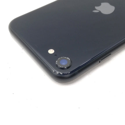 【ピックアップセール！】iPhone SE 第3世代 / 2022 / 64GB / ミッドナイト / au版SIMフリー / ランク:C / MMYC3J/A / A2782 【中古品管理番号:42177】