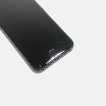 【ピックアップセール！】iPhone SE 第3世代 / 2022 / 64GB / ミッドナイト / au版SIMフリー / ランク:C / MMYC3J/A / A2782 【中古品管理番号:42187】